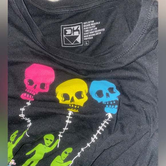 Strange days long sleeve shirt👽💀size large in black! - Picture 5 of 5